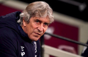 ep el entrenador del west ham united manuel pellegrini en el partido de la premier league contra el