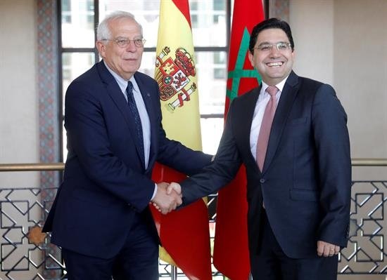 El ministro de Exteriores, Josep Borrell, con su homólogo marroquí, Nasser Bourita, en su última visita a Marruecos | TWITTER DE JOSEP BORRELL - Archivo ep el ministro de exteriores josep borrell con su homologo marroqui nasser bourita en su ultima
