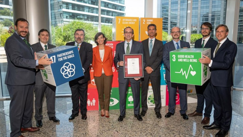 Entrega de la certificación Aenor de Empresa Saludable a Iberdrola | IBERDROLA ep entregala certificacion aenorempresa saludableiberdrola