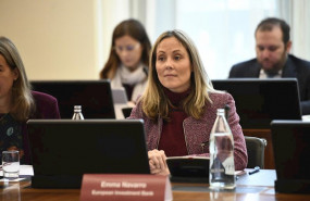 ep la vicepresidenta del banco europeo de inversiones bei emma navarro durante la inauguracion de la