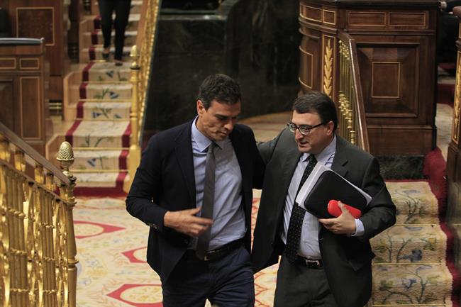 Pedro Sánchez y Aitor Esteban en el Congreso | Europa Press - Archivo ep pedro sanchezaitor estebancongreso