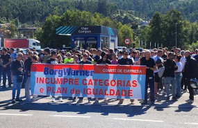 ep protesta de trabajadores de borgwarner en la planta de vigo