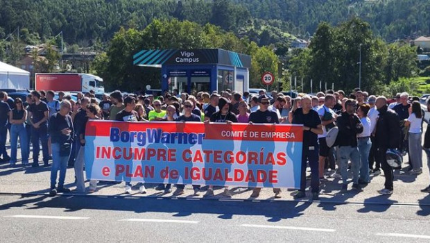ep protesta de trabajadores de borgwarner en la planta de vigo