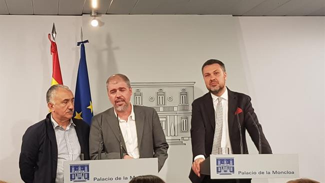 Sordo, Álvarez y Visentini (CES) en Moncloa | EUROPA PRESS ep sordo alvarezvisentini ces en moncloa