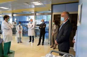ep urkullu durante su visita al hospital de cruces
