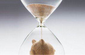 reloj arena ahorro