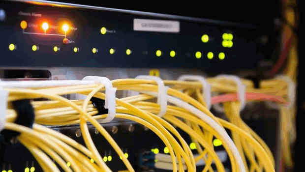 dl technologie haut débit nuage internet données informatique technologie câbles 1