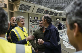 ep alberto nunez feijoo este martes en la central nuclear de tarragona