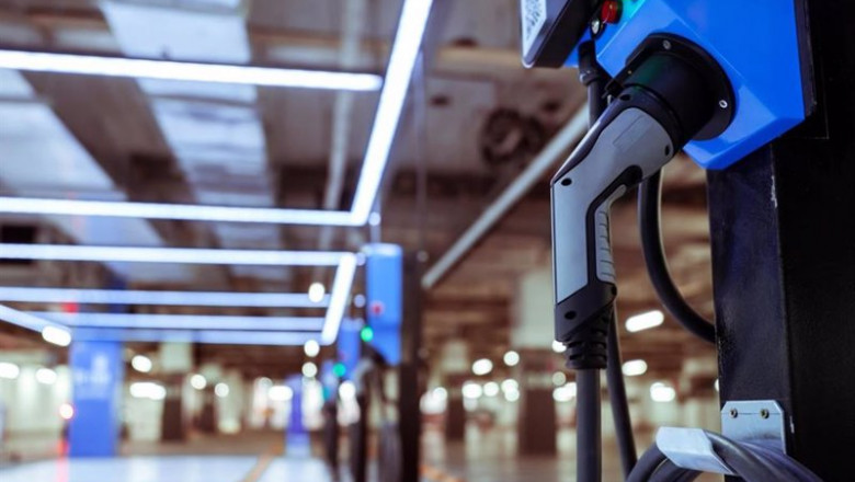 Archivo - BBVA formaliza la financiación de un parking para vehículos eléctricos que usará Amazon | BBVA - Archivo ep archivo bbva formaliza la financiacion de un parking para vehiculos electricos que usara amazon