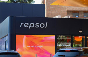 ep archivo   una estacion de servicio repsol