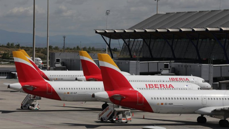 ep archivo   varios aviones de iberia