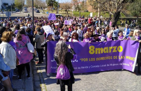 ep cabecera de la manifestacion del 8m en merida