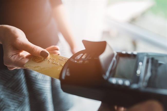 La tarjeta, un método de pago vital... que aún no se acepta en el 40% de las tiendas