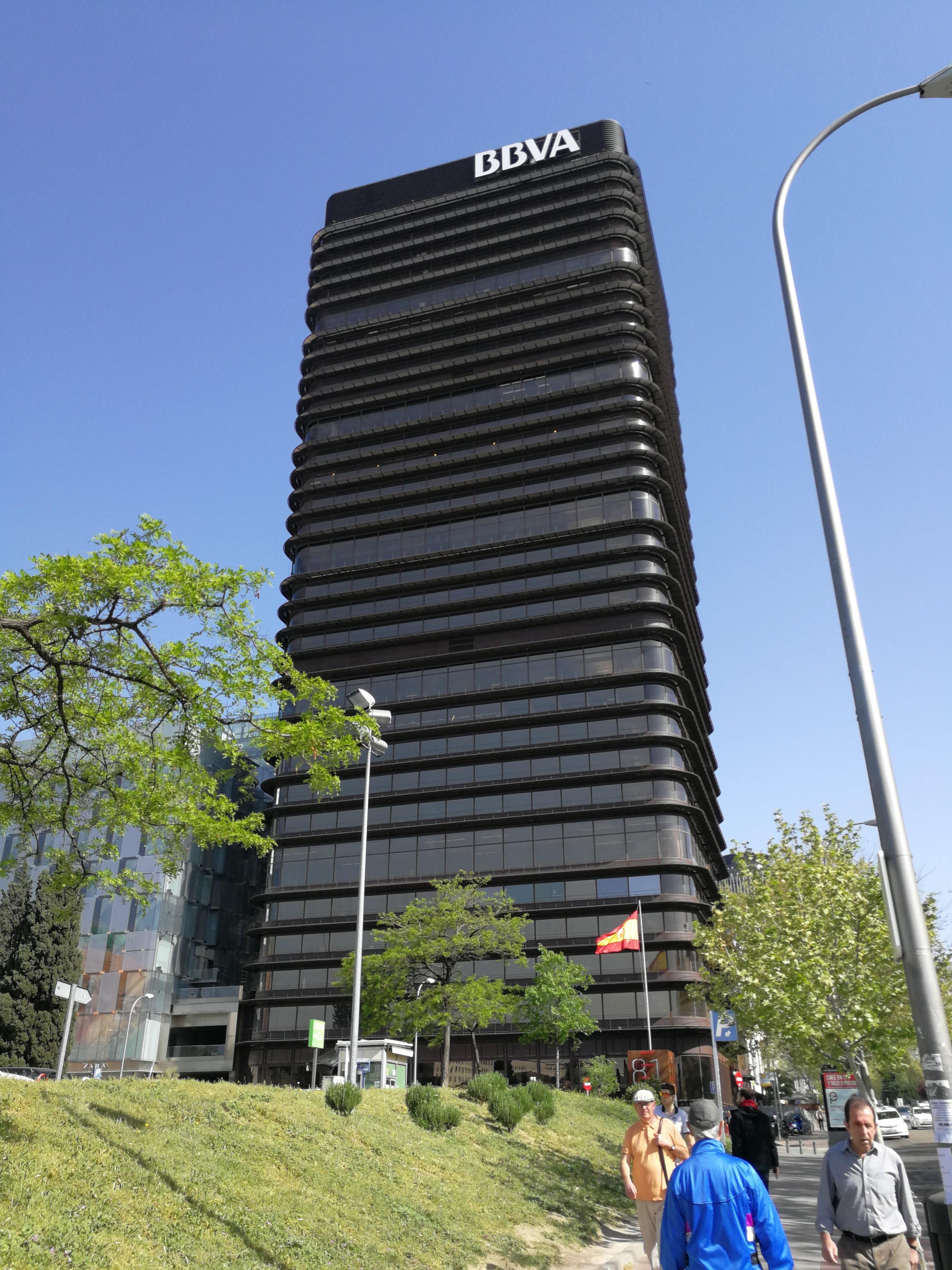 Edificio Castellana 81, rehabilitado por OHL | OHL ep edificio castellana 81 rehabilitadoohl