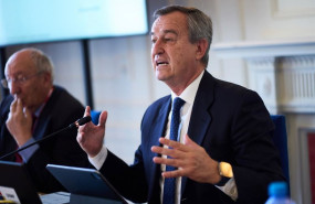 ep el consejero delegado de banco sabadell cesar gonzalez bueno interviene durante la segunda