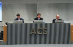 ep el consejero delegado del grupo acs juan santamaria cases c durante la conferencia de rsultados