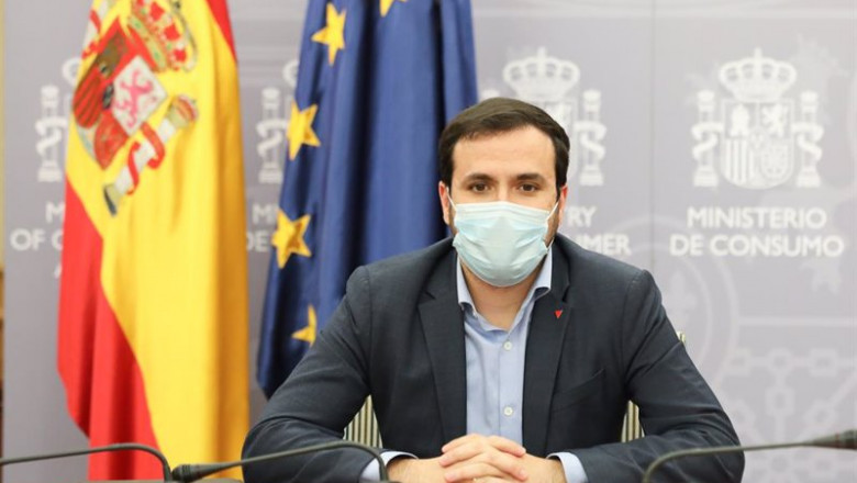 ep el ministro de consumo alberto garzon preside una reunion con representantes de la coordinadora ep el ministro de consumo alberto garzon preside una reunion con representantes de la coordinadora