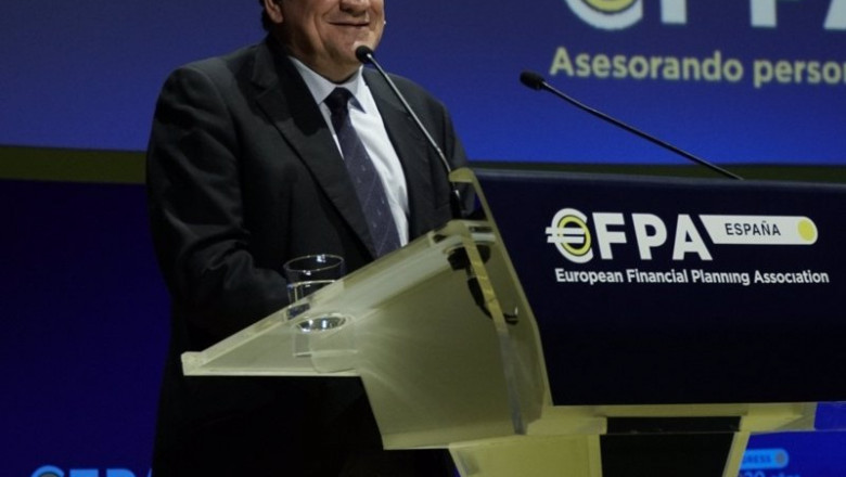 El ministro de Inclusión, Seguridad Social y Migraciones, José Luis Escrivá, en el VII EFPA Congress | EFPA ep el ministro de inclusion seguridad social y migraciones jose luis escriva en el vii efpa congress