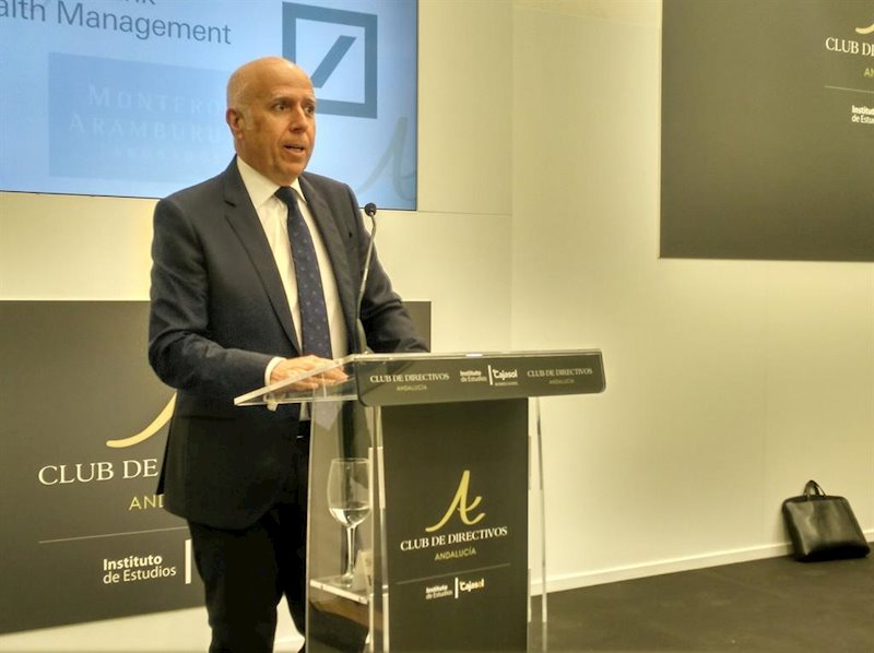 ep el presidente de kpmg espana hilario albarracin en un desayuno-coloquio