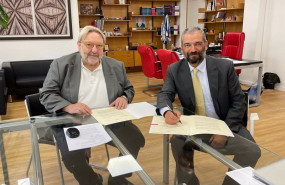 ep firma del acuerdo entre renfe y amazon web services
