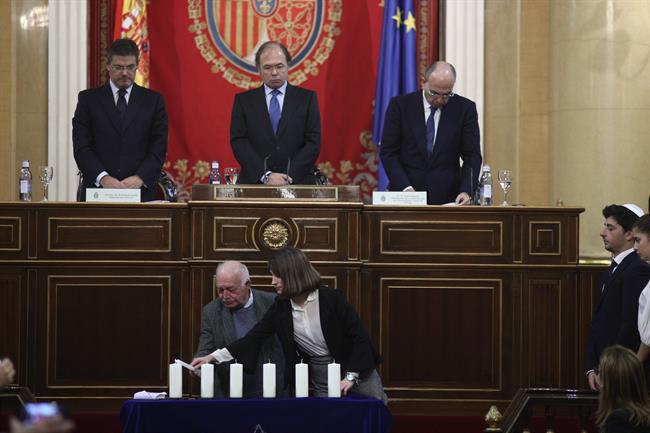 García-Escudero, Catalá e Isaac Querub en el acto por la Memoria del Holocausto | EUROPA PRESS ep garcia-escudero catala e isaac querubactola memoriaholocausto