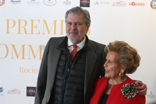 Íñigo Méndez de Vigo con Rocío Gandarias en los II Premios Commodore | EUROPA PRESS ep inigo mendezvigorocio gandariaslos ii premios commodore