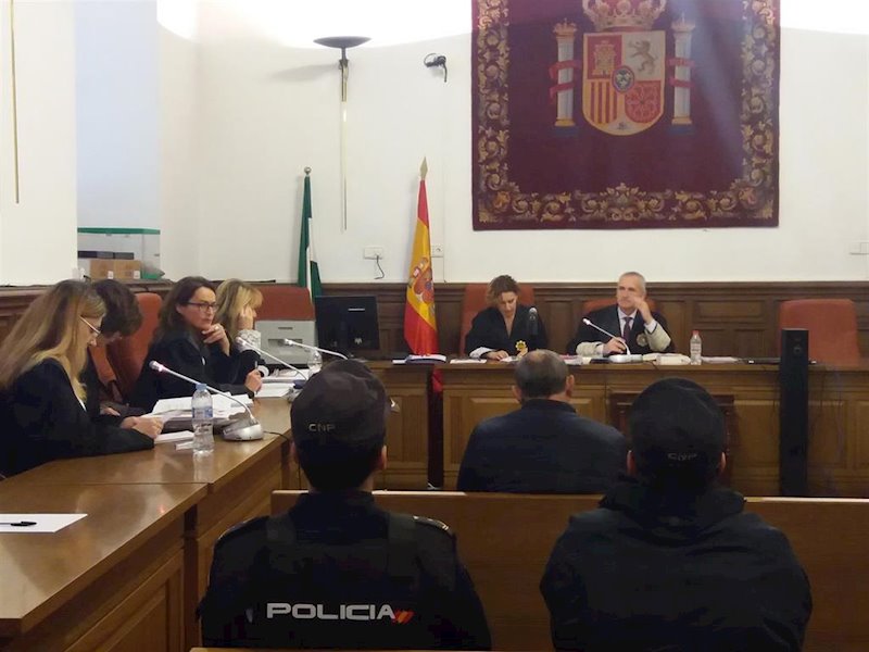 ep juicio contra un acusado de matar a tiros a su mujer en guadahortuna granada
