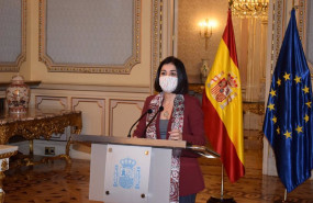 ep la ministra de politica territorial y funcion publica carolina darias en la firma del iii plan de