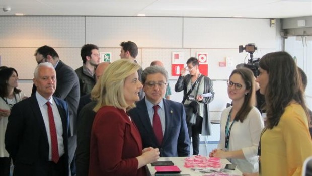 ep la ministra fatima banez envisitajobarcelona
