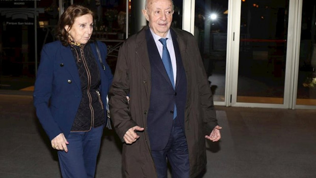 ep lucio acude a darle el ultimo adios a su mujer maria del carmen garcia en el tanatorio de san