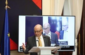 ep ministrohacienda cristobal montoro intervieneuna jornada