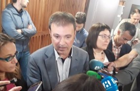 ep natxo bellido atiendelos mediossus companeras espuchtirado