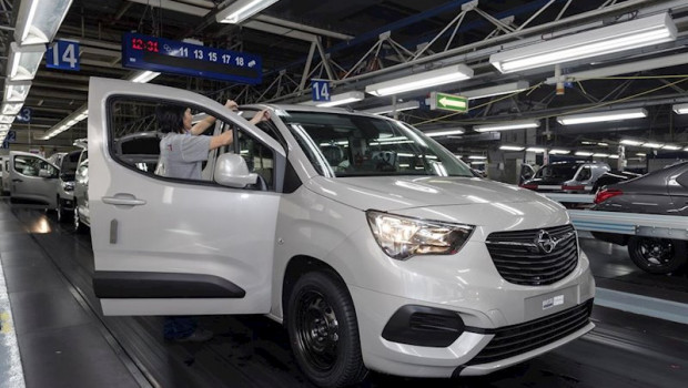 ep produccion del opel combo en la planta de psa en vigo