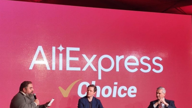ep rodrigo cipriani general manager de alibaba group para el sur de europa y gary topp director