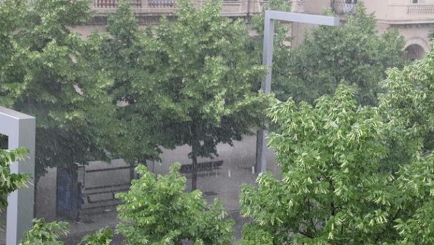 ep una fuerte tormenta caela capital aragonesa