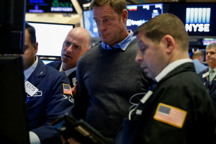 Traders siguen con preocupación la evolución de las operaciones en Wall Street. | Reuters traders-siguen-preocupacion-operaciones-wall-street