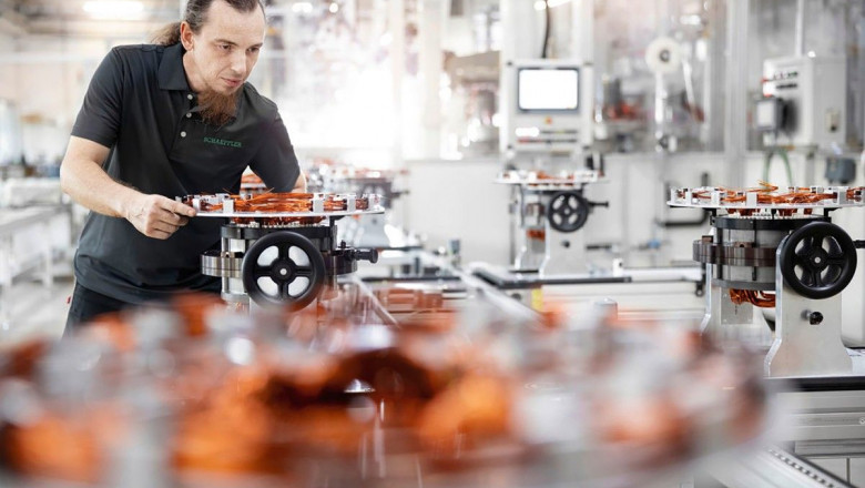 1641990493 0019877crwd 1200