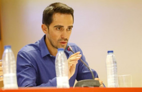 ep alberto contador en la presentacion de la vuelta junior cofidis