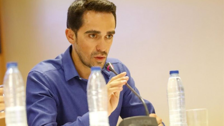 ep alberto contador en la presentacion de la vuelta junior cofidis ep alberto contador en la presentacion de la vuelta junior cofidis