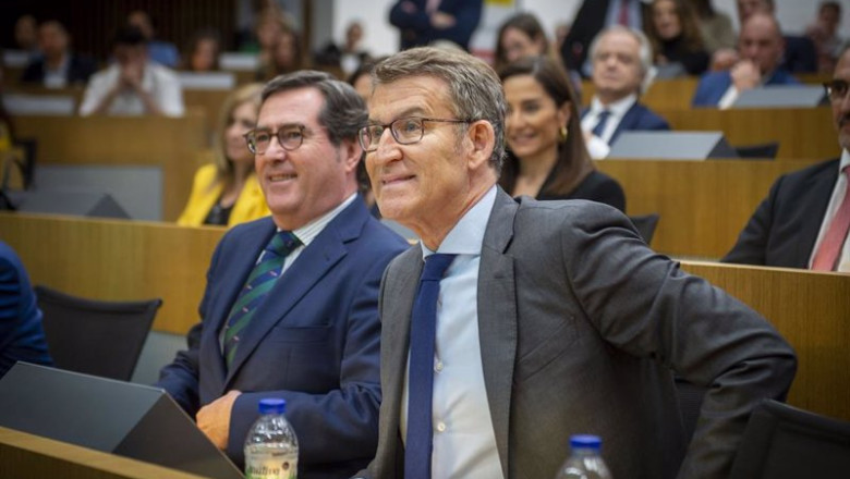 ep archivo el presidente del pp alberto nunez feijoo d y el presidente de la ceoe antonio ep archivo el presidente del pp alberto nunez feijoo d y el presidente de la ceoe antonio