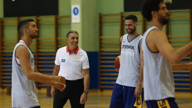 ep base internacional espanol joan sastre juntoseleccionador sergio scariolo