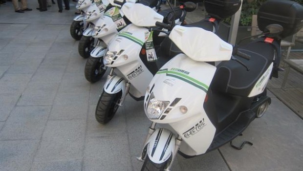 ep cooltra estrenaservicioalquiler1000 motos electricasbarcelona