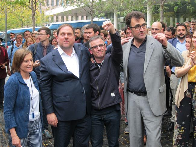 ep de izda a drcha cforcadell ojunqueras jmjove y lsalvado