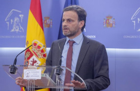 ep el diputado de en comu podem jaume asens llodra ofrece una rueda de prensa en el congreso de los