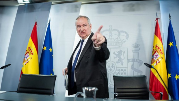 ep el ministro de industria y turismo jordi hereu a su salida de una rueda de prensa posterior al