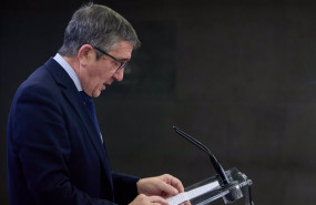 ep el portavoz del psoe en el congreso patxi lopez durante una rueda de prensa posterior a la ep el portavoz del psoe en el congreso patxi lopez durante una rueda de prensa posterior a la