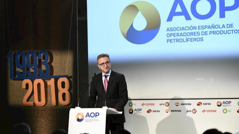 ep el presidente de aop luis aires interviene durante el acto del 25 aniversario de la asociacion