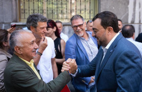 ep el secretario general de ugt pepe alvarez y el presidente del principado adrian barbon se saludan