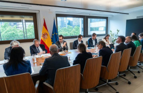 ep el vicepresidente primero y ministro de economia carlos cuerpo y el ministro de industria jordi
