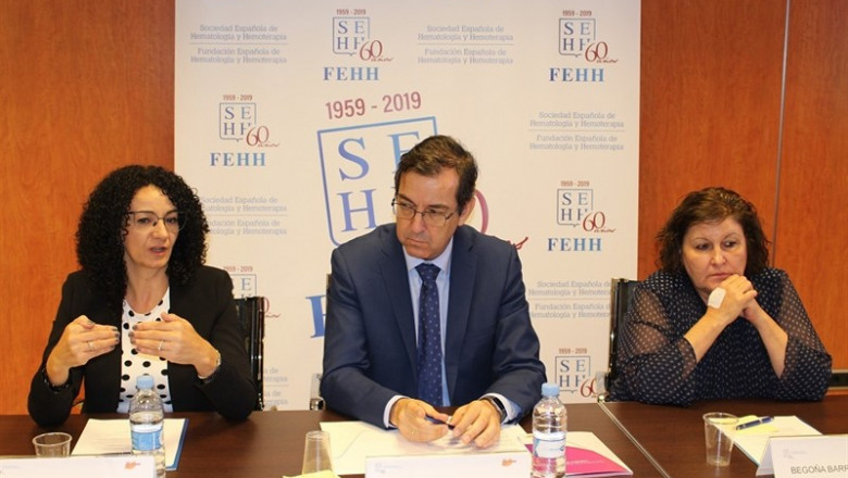 En la imagen, de izquierda a derecha, Carmen Martínez Muñoz, Ramón García Sanz y Begoña Barragán García | SEHH ep en la imagen de izquierda a derecha carmen martinez munoz ramon garcia sanz y begona barragan